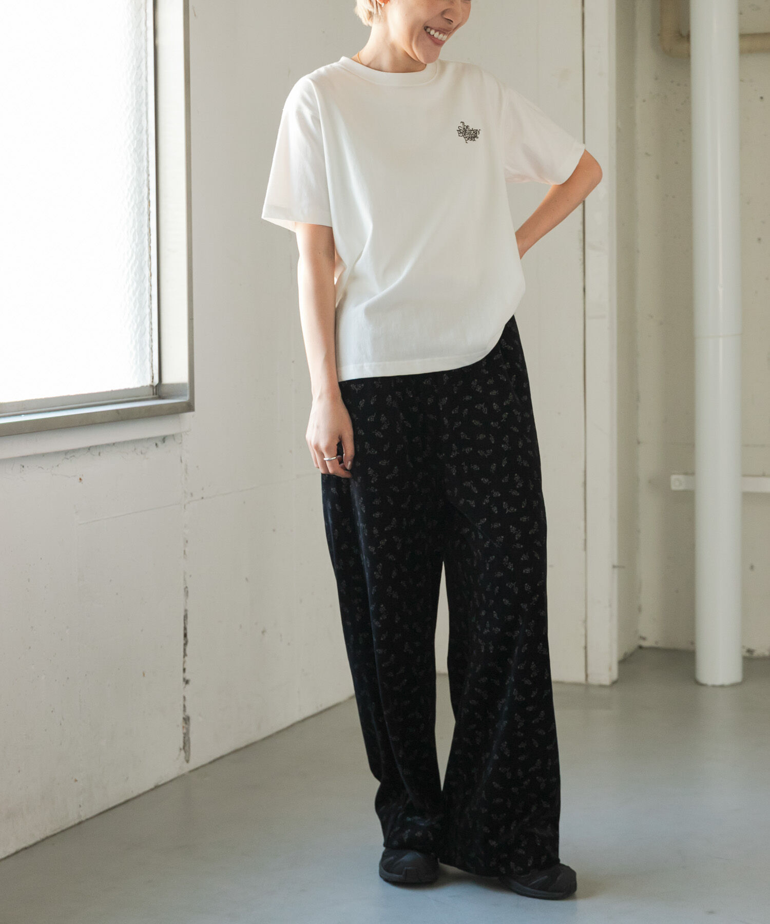 URBAN RESEARCH DOORS「FORK&SPOON　バックプリントTシャツ」|Tシャツ・カットソー|