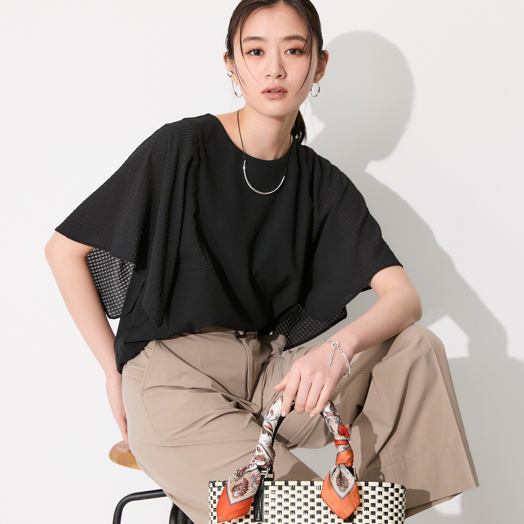 INDIVI「【洗える／シアーチェック柄】異素材コンビスリーブトップス」|Tシャツ・カットソー|