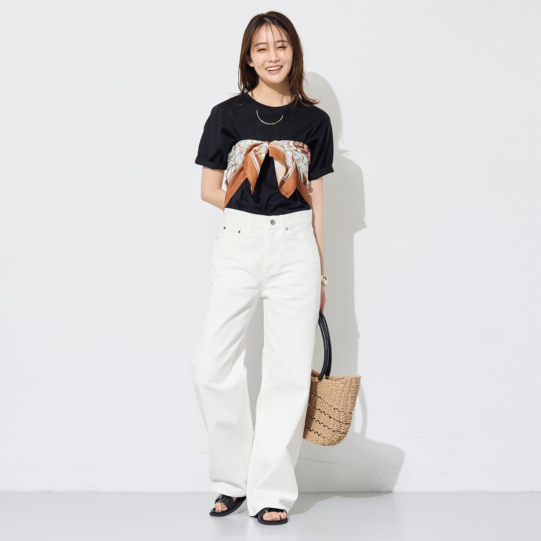 INDIVI「【新作登場！】美脚ワイドデニム」|その他|