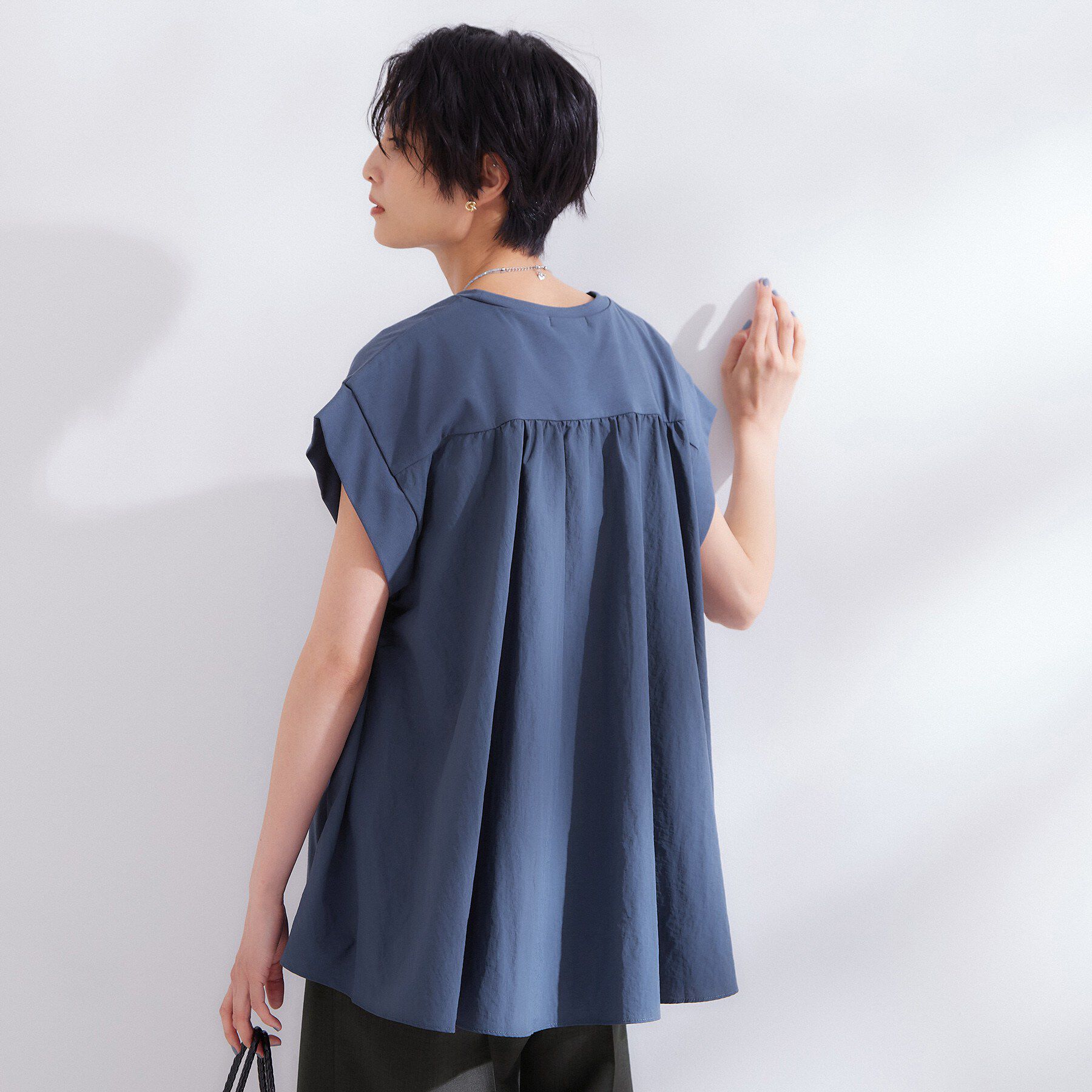OPAQUE.CLIP「【接触冷感】バックフレアドッキングカットソー《洗濯機OK》」|Tシャツ・カットソー|
