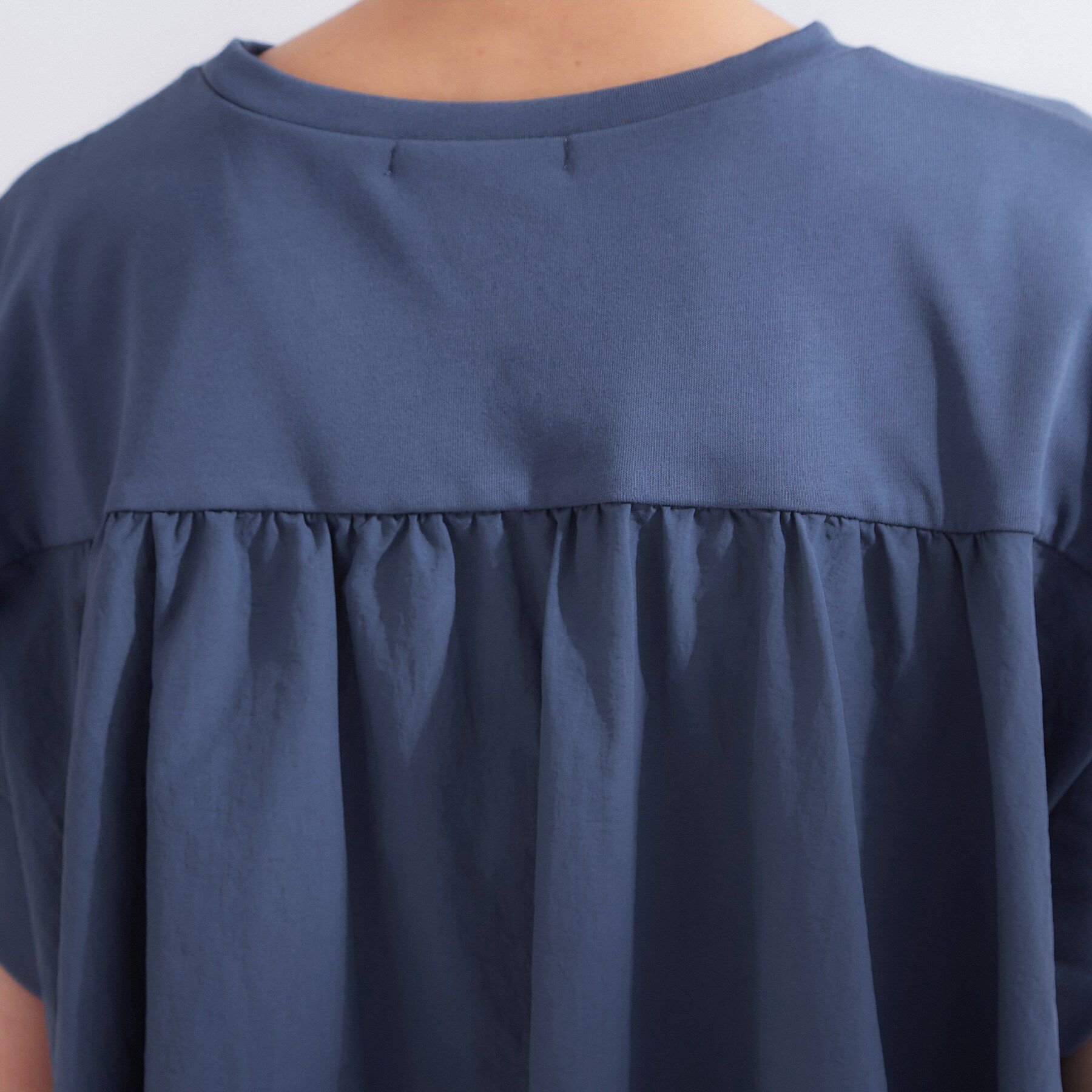 OPAQUE.CLIP「【接触冷感】バックフレアドッキングカットソー《洗濯機OK》」|Tシャツ・カットソー|