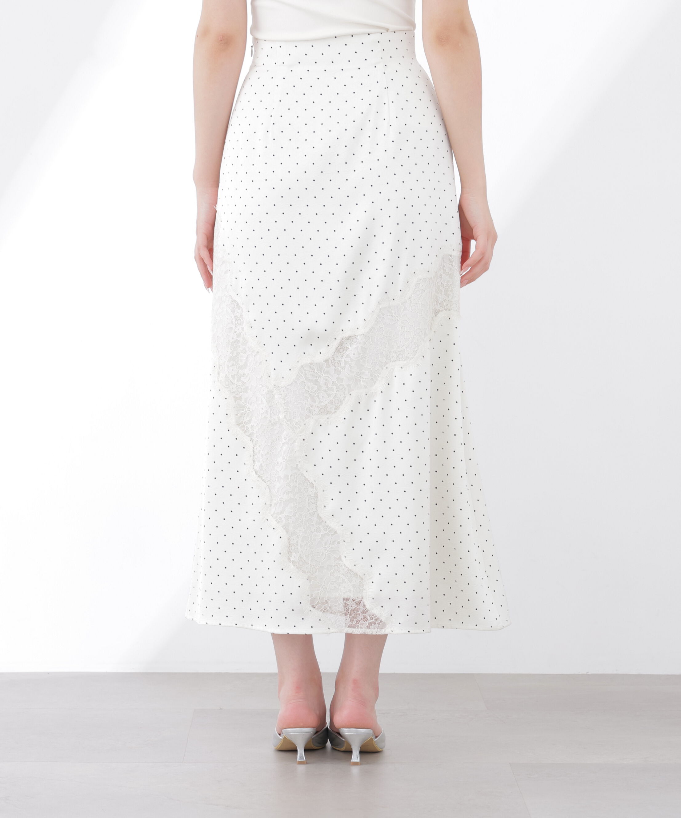 PROPORTION BODY DRESSING「レーストリムスカート 26SS」|スカート|