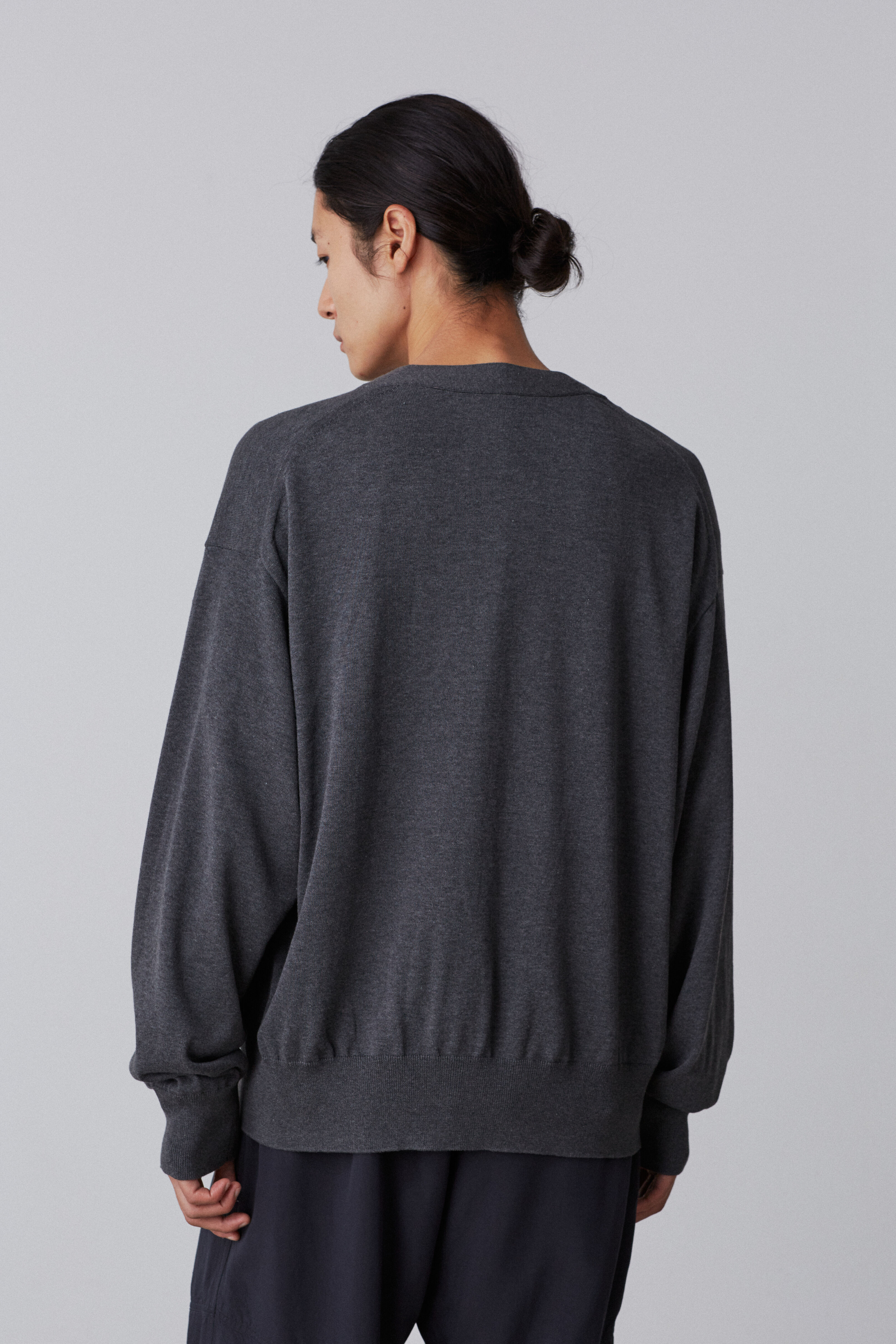 YLEVE 「YLEVE / GAS SINGEING COTTON KNIT CARDIGAN」|ニット・セーター|