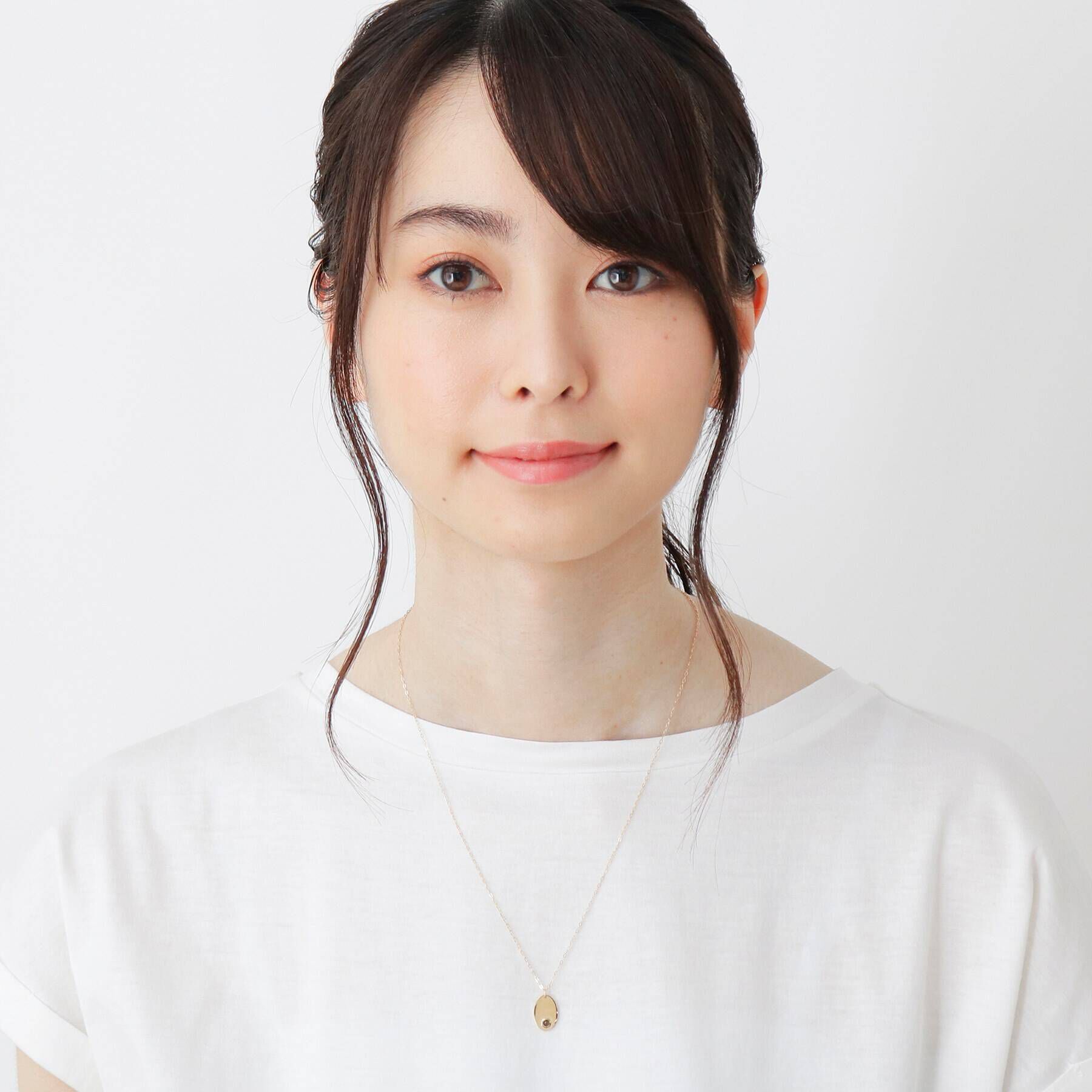 COCOSHNIK「カラーストーン（スモーキークォーツ）オーバルプレート　ネックレス」|ネックレス|