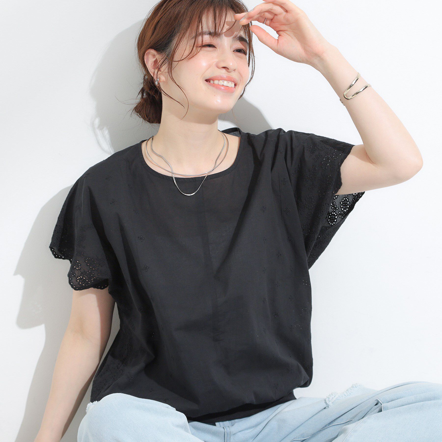 SHOO･LA･RUE「スカラップ刺繍レースが目を惹く ドルマントップス」|Tシャツ・カットソー|ブラック(019)