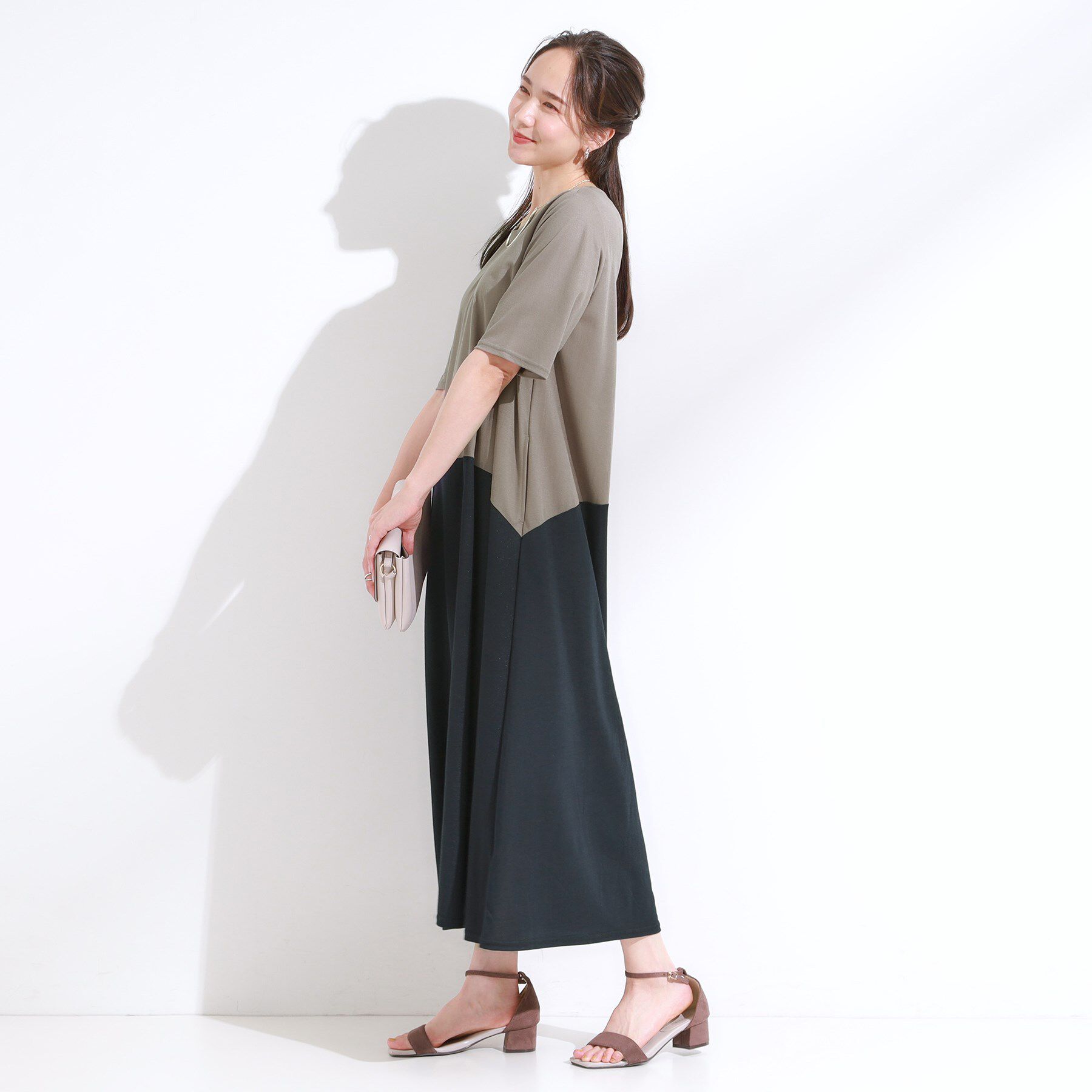 SHOO･LA･RUE「【ひんやり/体型カバー】さらりと着られる バイカラーAラインワンピース」|ワンピース|