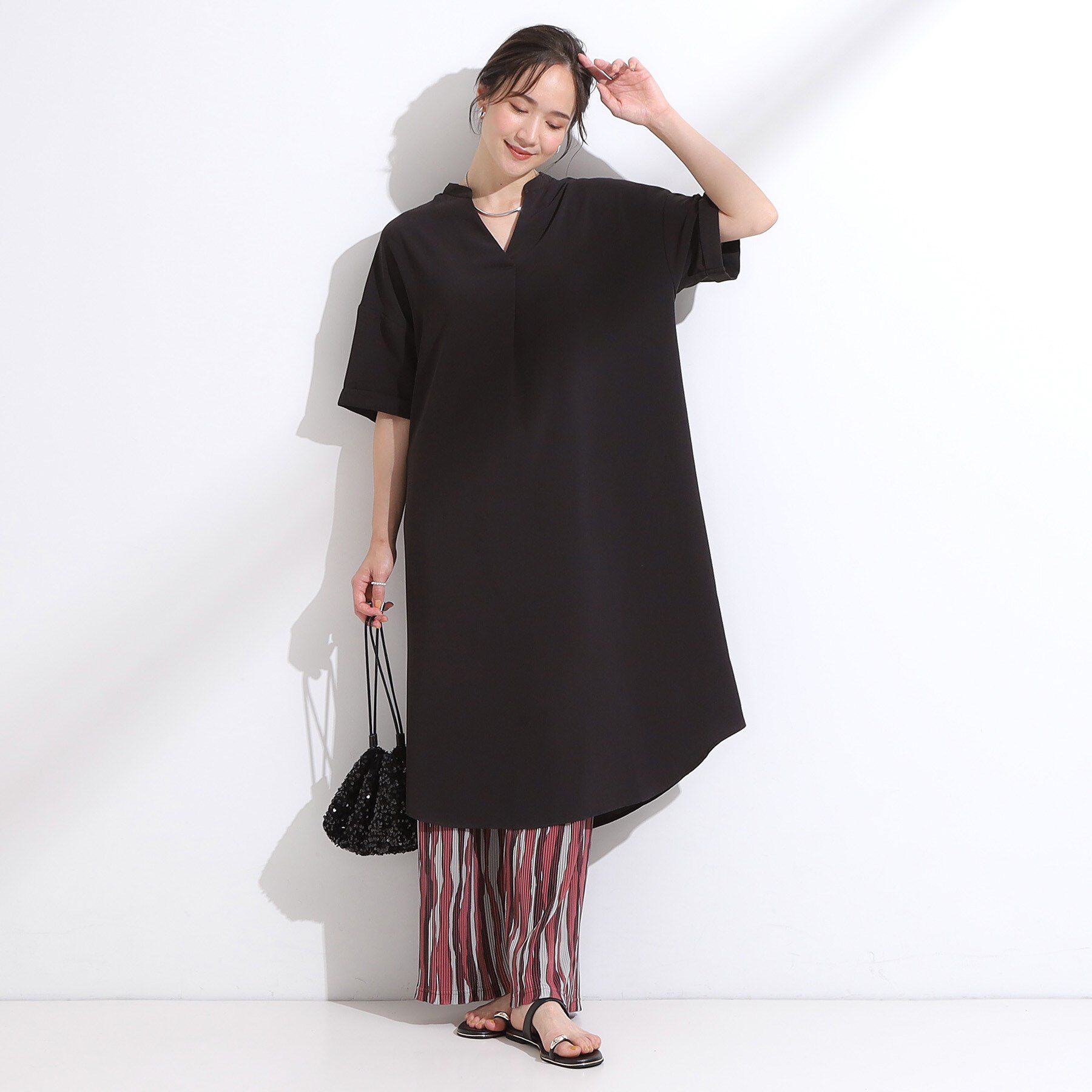 SHOO･LA･RUE「【S-LL/洗濯後しわになりにくい/体型カバー】後ろ姿もサマになる バックレースアップチュニック」|チュニック|