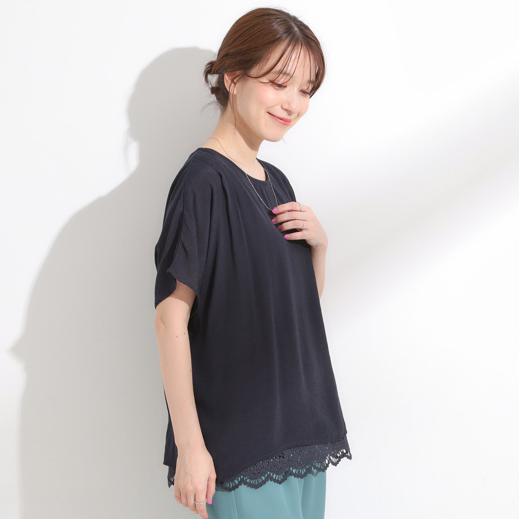 SHOO･LA･RUE「【S-LL】着るだけで簡単にコーデが決まる レースレイヤード風ドルマントップス」|Tシャツ・カットソー|