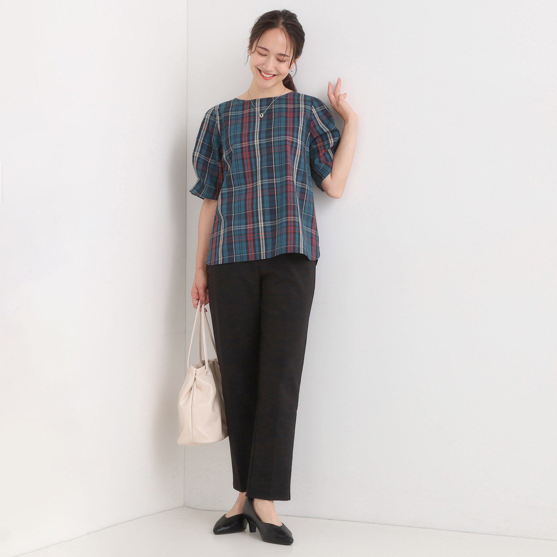 SHOO･LA･RUE「【S-LL/5分袖】お袖タックできれいに魅せる 大人のチェックブラウス」|シャツ・ブラウス|