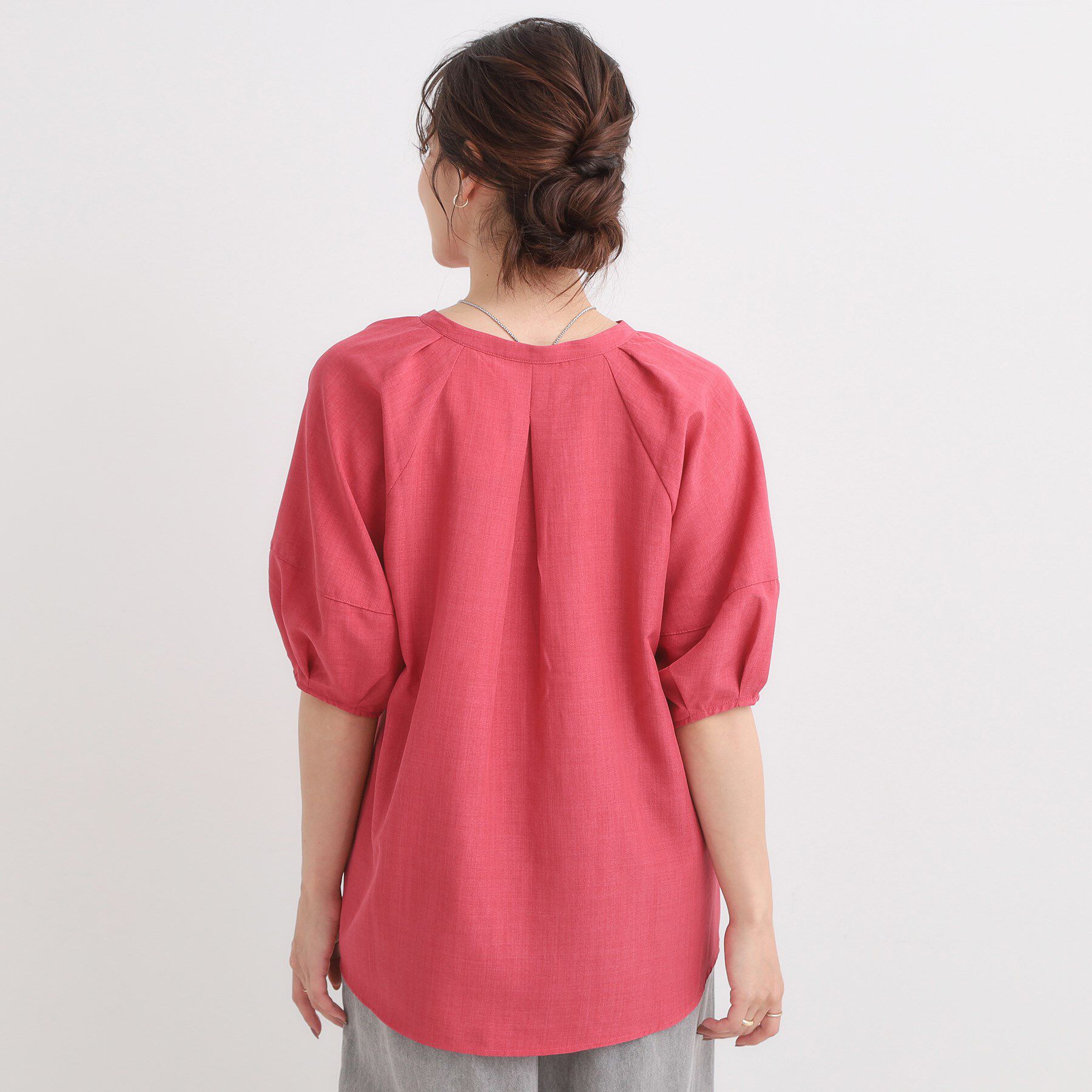 SHOO･LA･RUE「【S-LL/洗濯後しわになりにくい】ランタンスリーブで女性らしく 5分袖スキッパーブラウス」|シャツ・ブラウス|