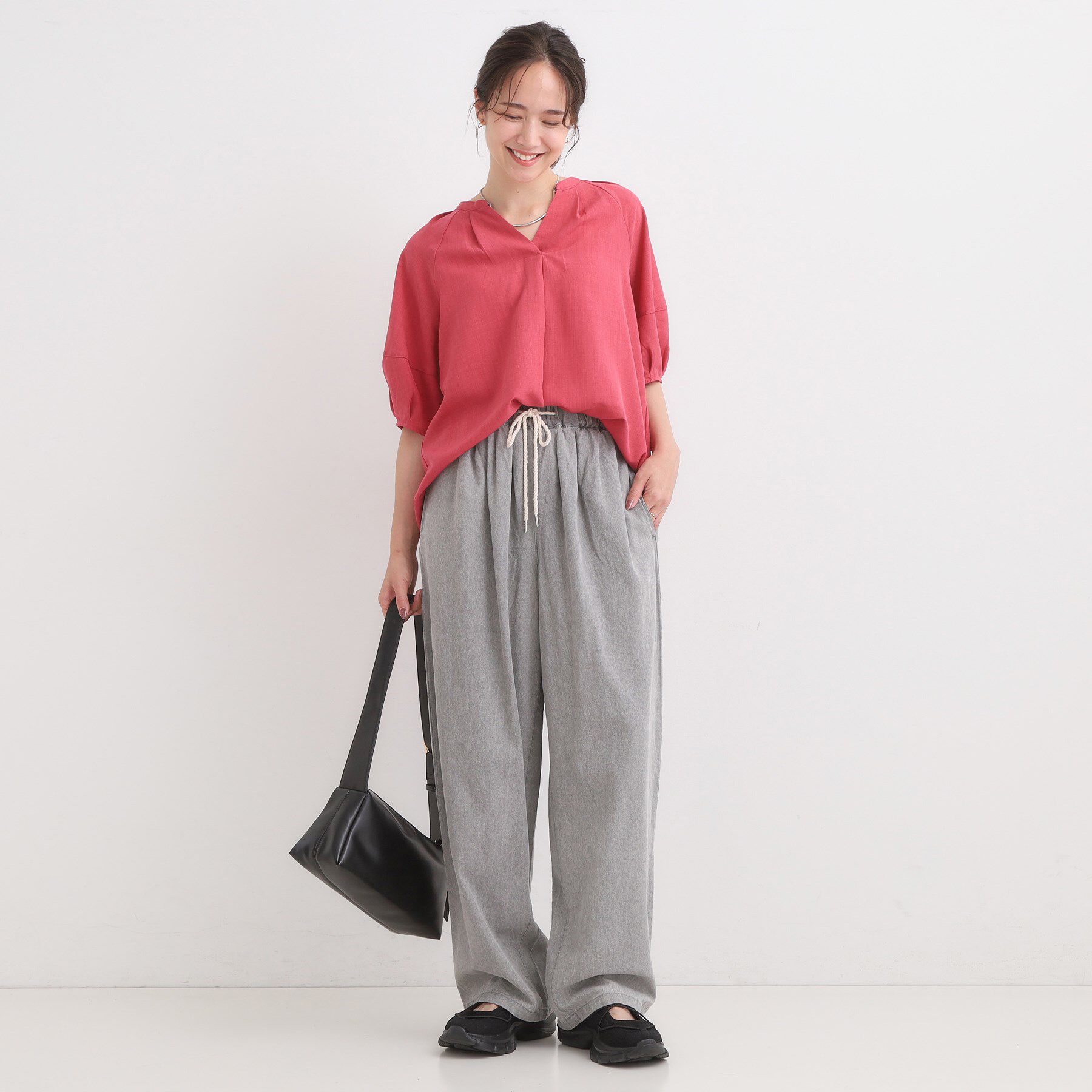 SHOO･LA･RUE「【S-LL/洗濯後しわになりにくい】ランタンスリーブで女性らしく 5分袖スキッパーブラウス」|シャツ・ブラウス|