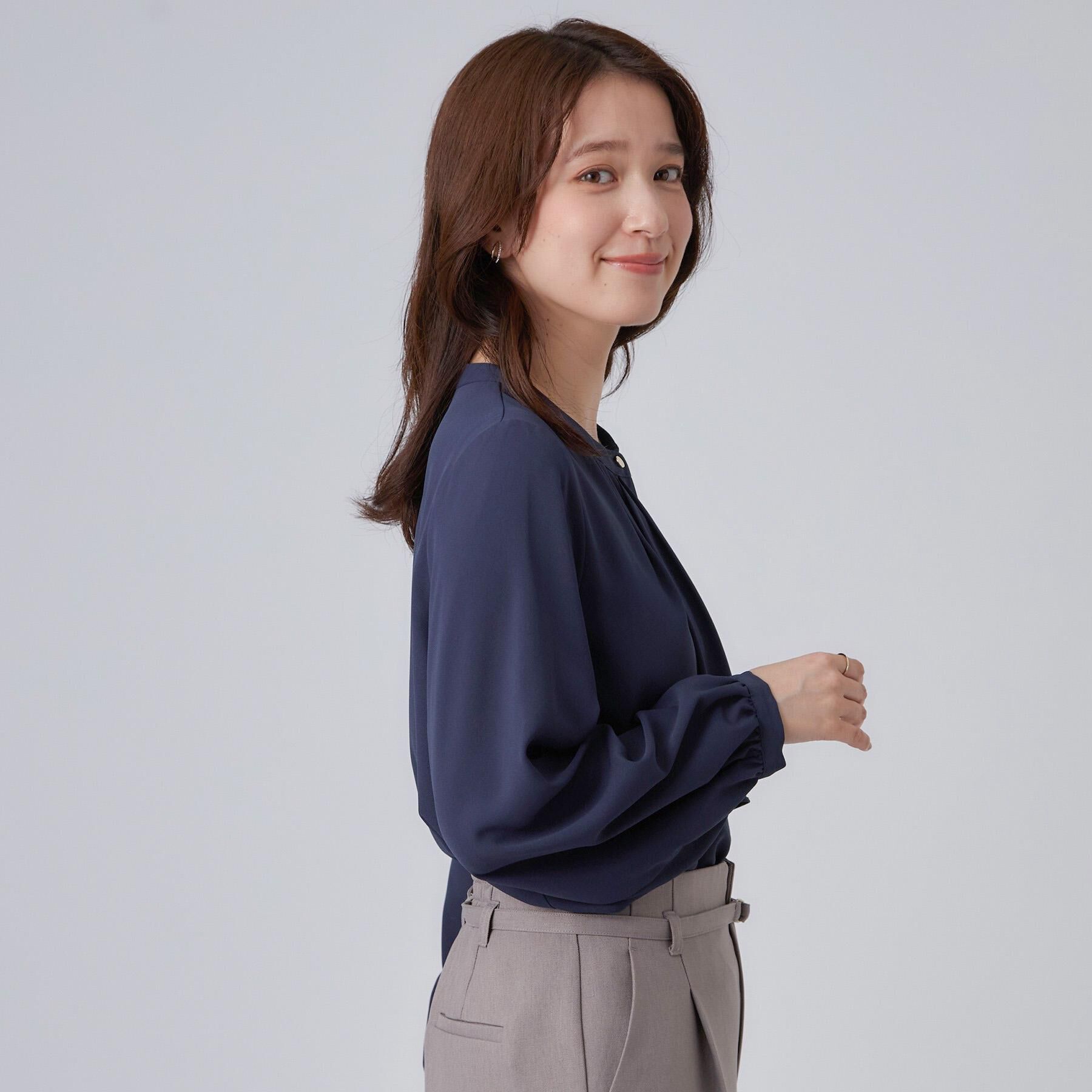 SHOO･LA･RUE「【通勤/UV/洗濯後しわになりにくい/S-LL】大人の上品スタイルに ボウタイ風ブラウス」|シャツ・ブラウス|