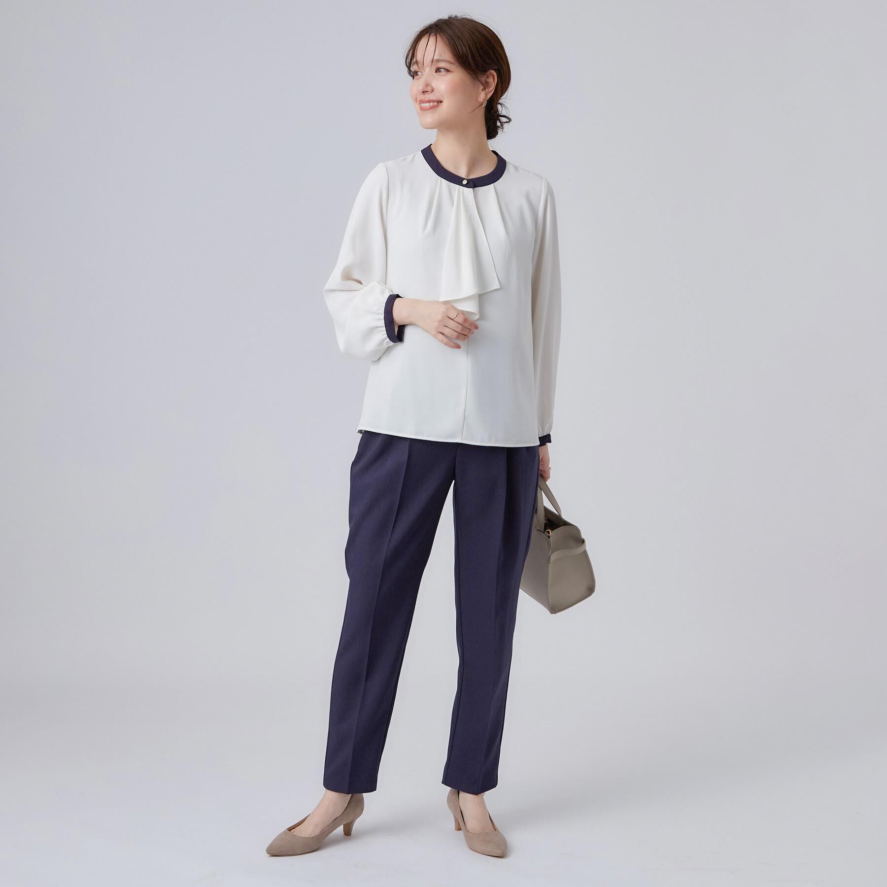 SHOO･LA･RUE「【通勤/UV/洗濯後しわになりにくい/S-LL】大人の上品スタイルに ボウタイ風ブラウス」|シャツ・ブラウス|