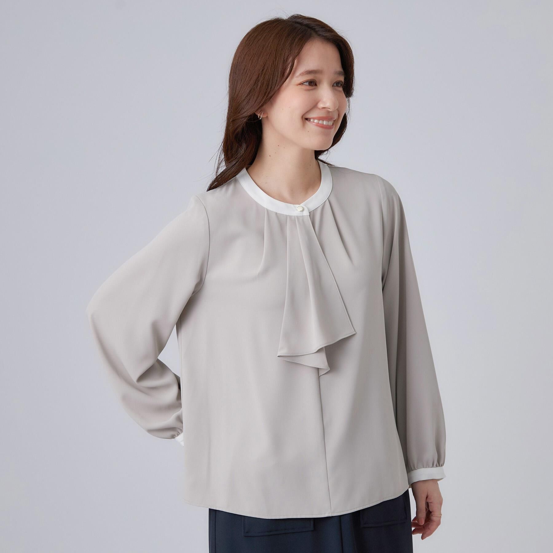 SHOO･LA･RUE「【通勤/UV/洗濯後しわになりにくい/S-LL】大人の上品スタイルに ボウタイ風ブラウス」|シャツ・ブラウス|