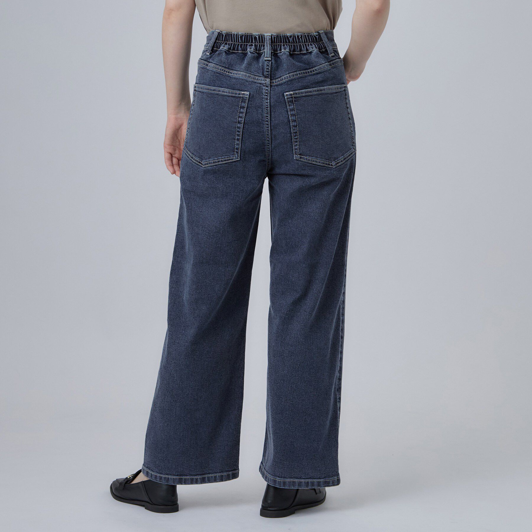 SHOO･LA･RUE「【S-LL/ストレッチ/色落ちしにくいネイビー】脚がまっすぐきれいに見える ワイドストレートデニムパ」|デニム|