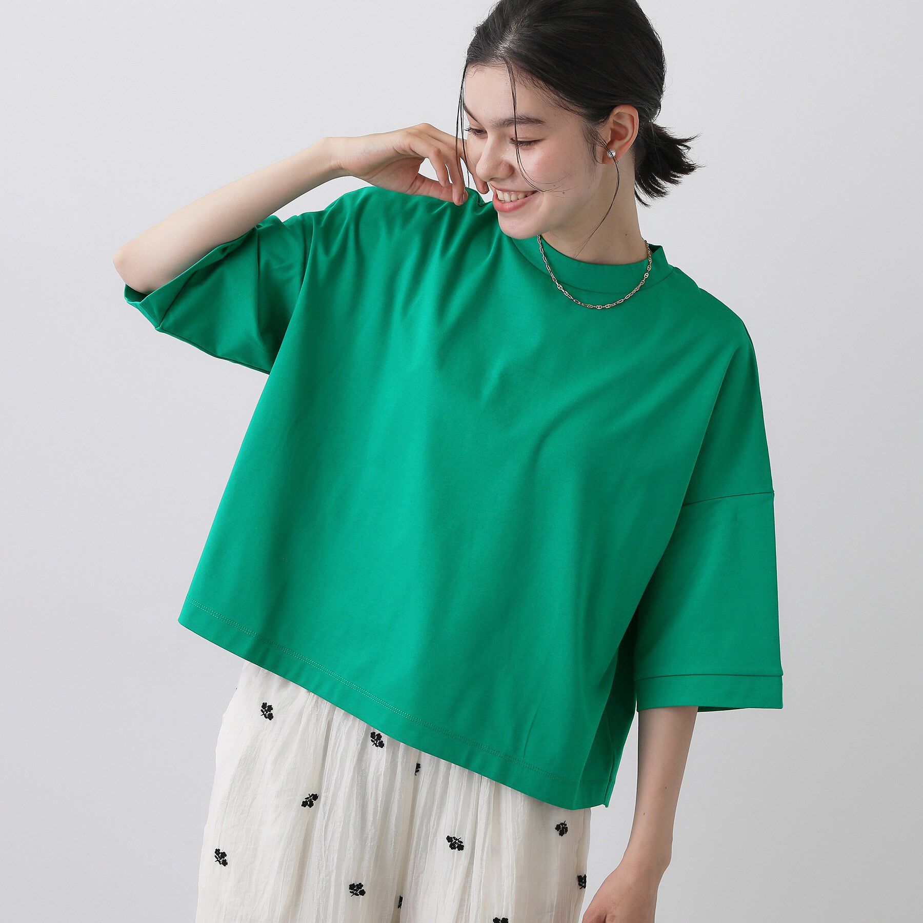 Dessin「【体型カバー】美光沢カットソーボクシーシルエット」|Tシャツ・カットソー|