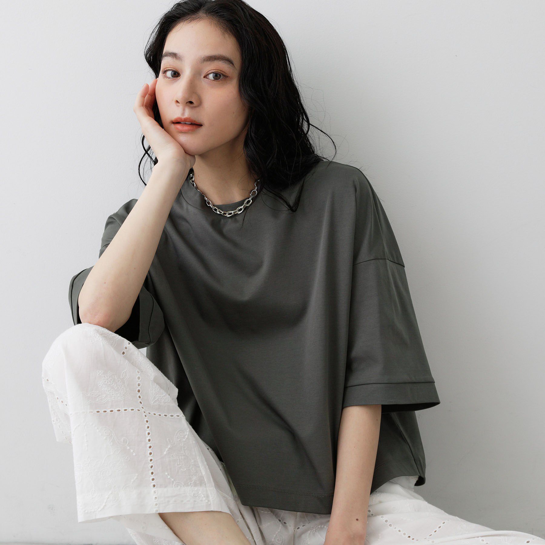 Dessin「【体型カバー】美光沢カットソーボクシーシルエット」|Tシャツ・カットソー|チャコールグレー(0