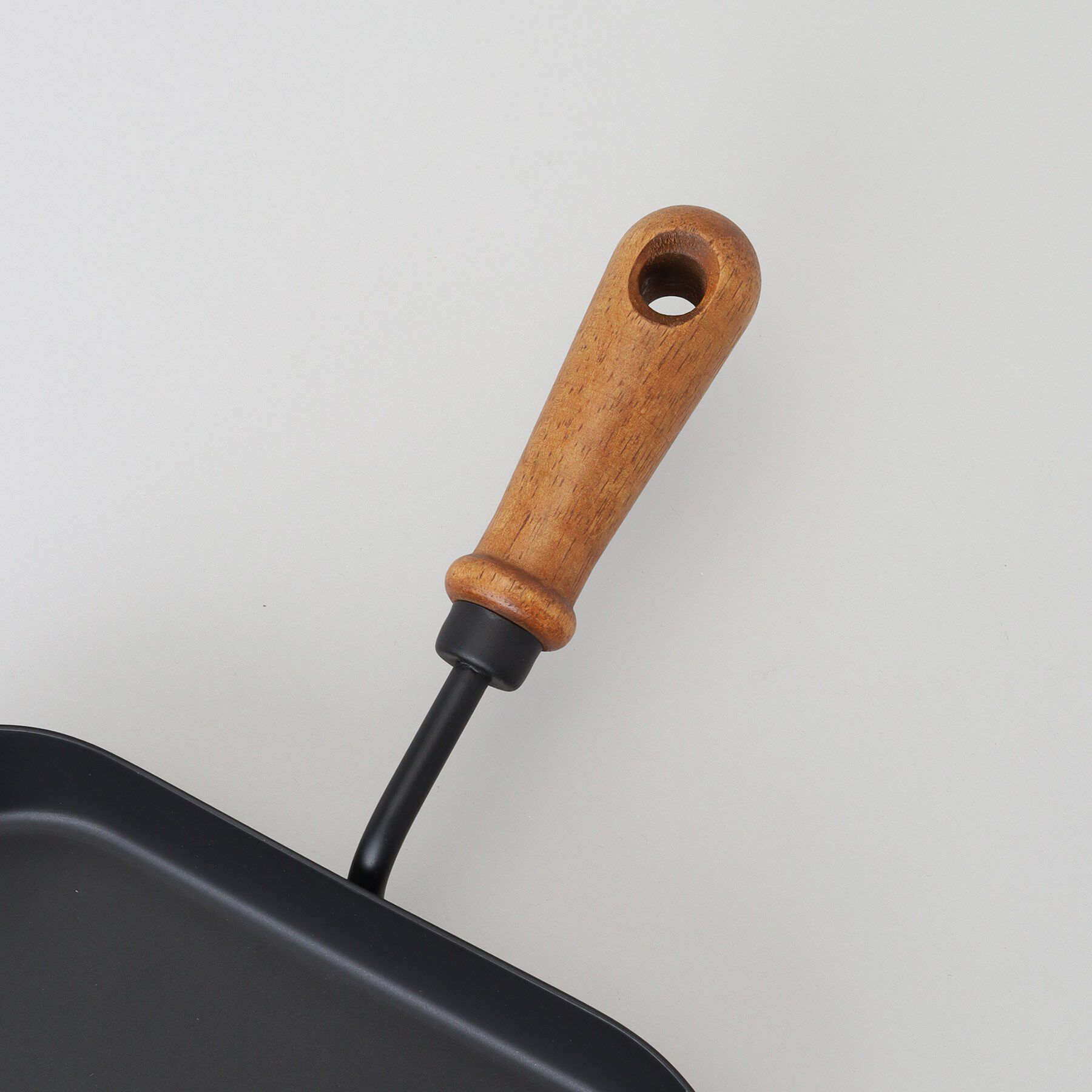 212 KITCHEN STORE「バーニスタ 鉄製角型片手グリルパン21&times;24cm」|食器・キッチングッズ|