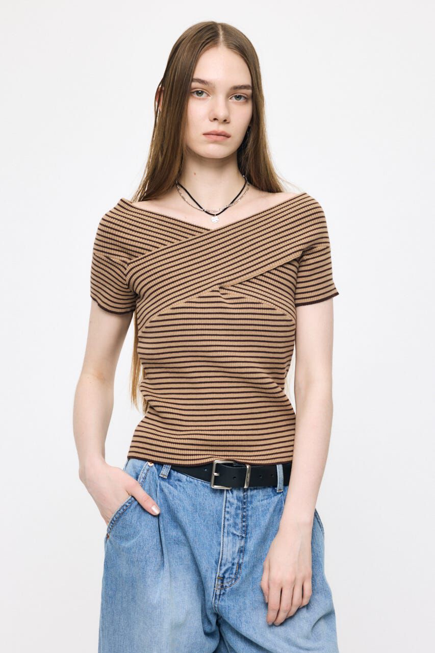 MOUSSY「CROSS OFF SHOULDER トップス」|ニット・セーター|