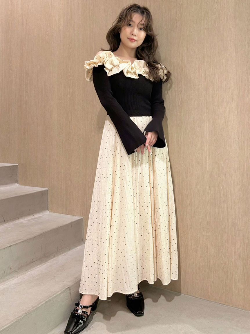 LILY BROWN「【新色追加】フリルカラーニットコンビワンピース」|ワンピース|