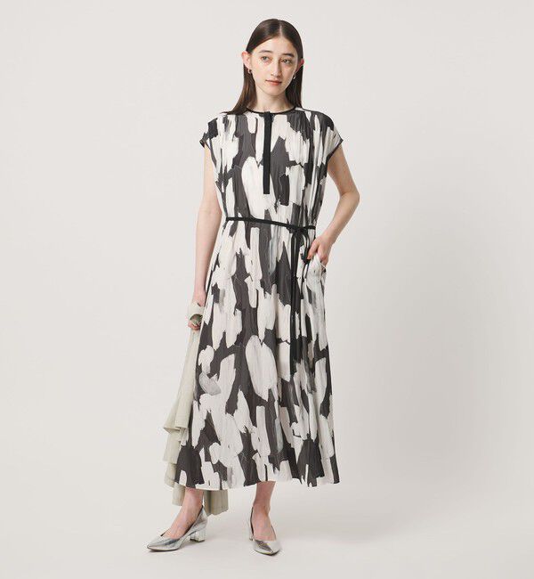 UNITED ARROWS「Spiree ギャザー フレンチスリーブ ワンピース」|ワンピース|