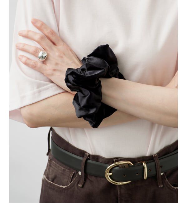 VERMEIL par iena「TENDRESSE STUDIO テンドレッセ スタジオ Giant Scrunchie Silk Sa」|その他|ブラック