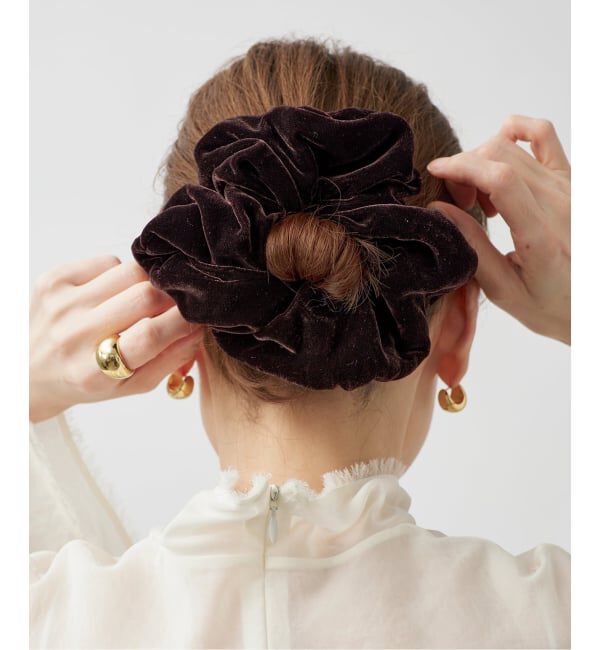 VERMEIL par iena「TENDRESSE STUDIO テンドレッセ スタジオ Giant Scrunchie Silk Ve」|その他|ブラウン