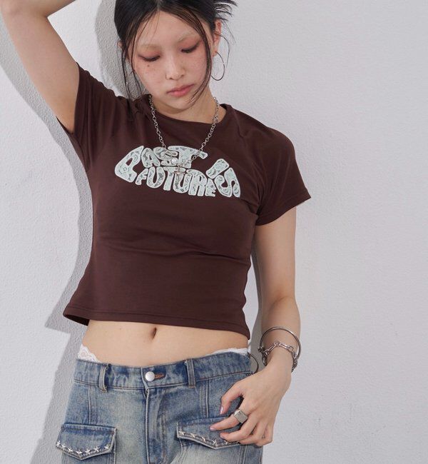 「【WEB限定カラーあり】デフォルメレースロゴチビT」|Tシャツ・カットソー|ダークブラウン