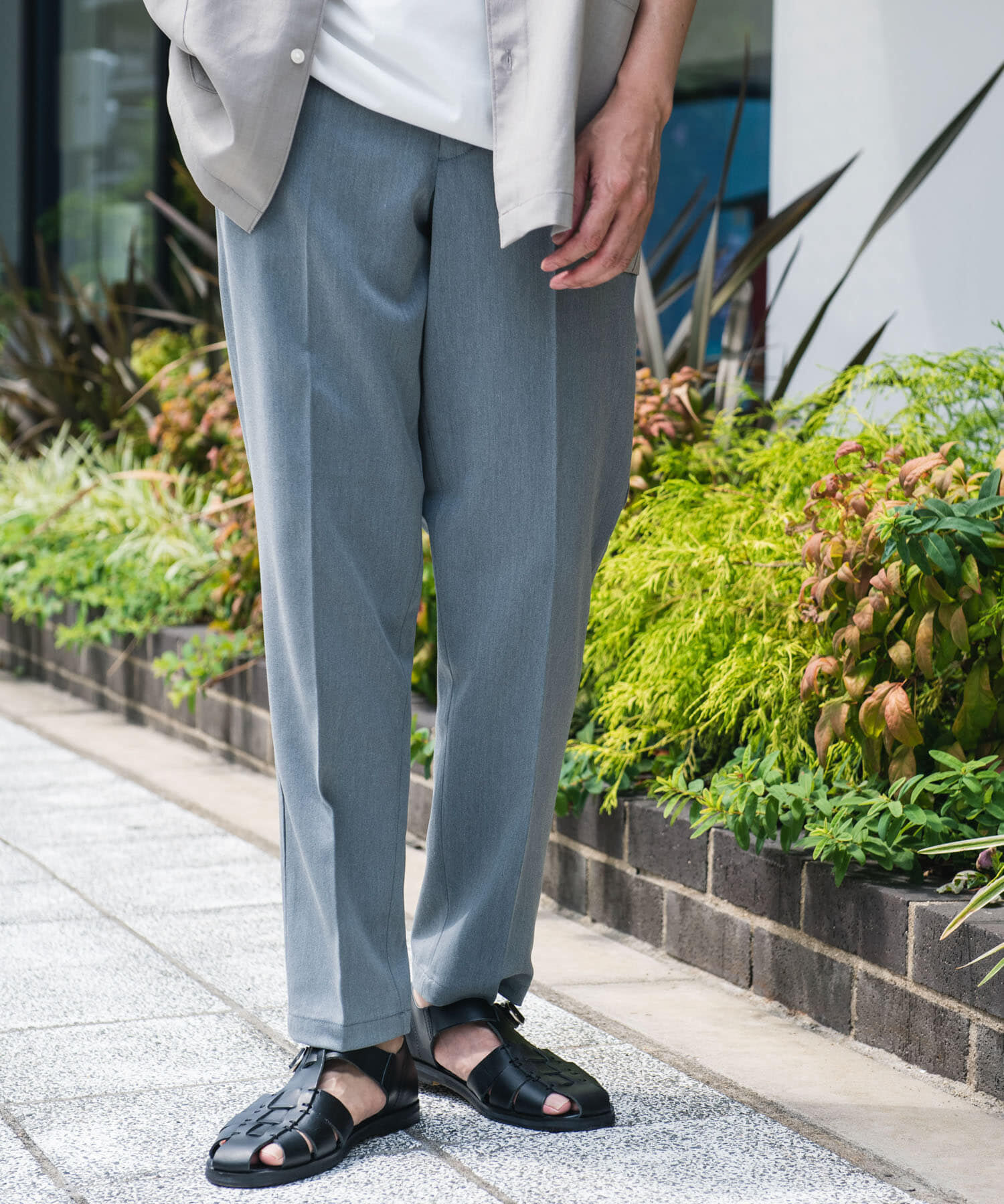URBAN RESEARCH DOORS「TRツイルテーパードトラウザー」|その他|