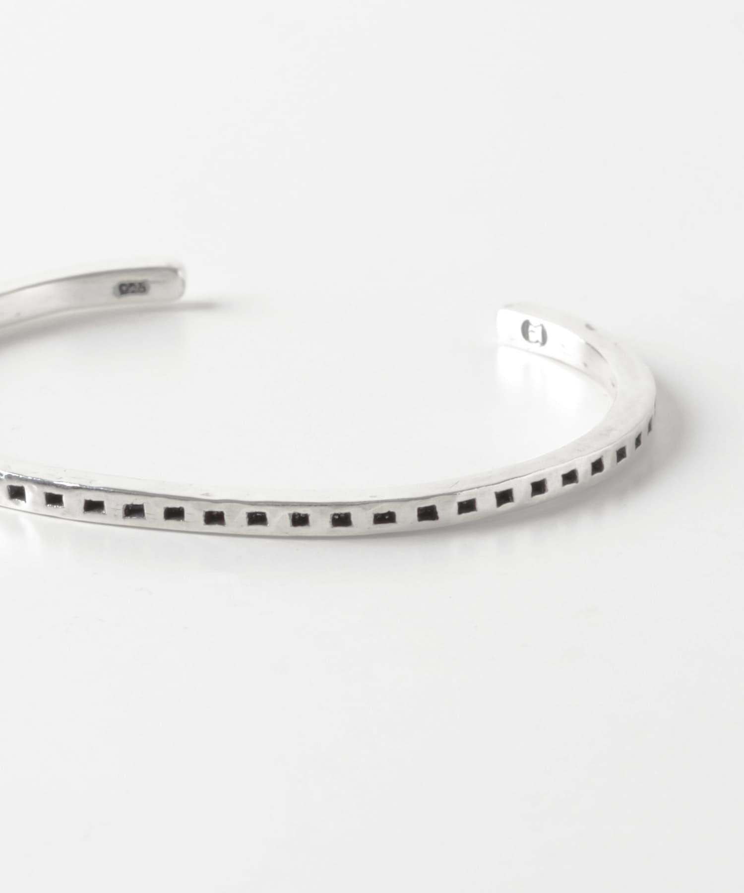 Sonny Label 「MANANAS　Hole  Square Bangle」|ブレスレット・バングル|