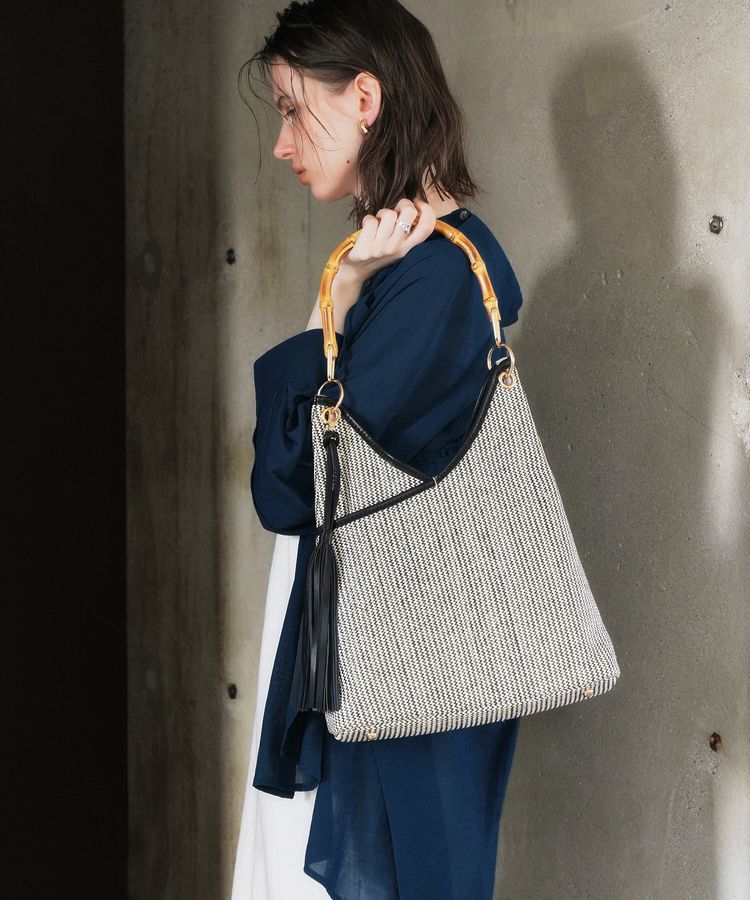 YECCA VECCA「【尾崎紗代子さん着用】＜A4対応＞チャーム付き2wayショルダーバッグ」|ショルダー・メッセンジャー|