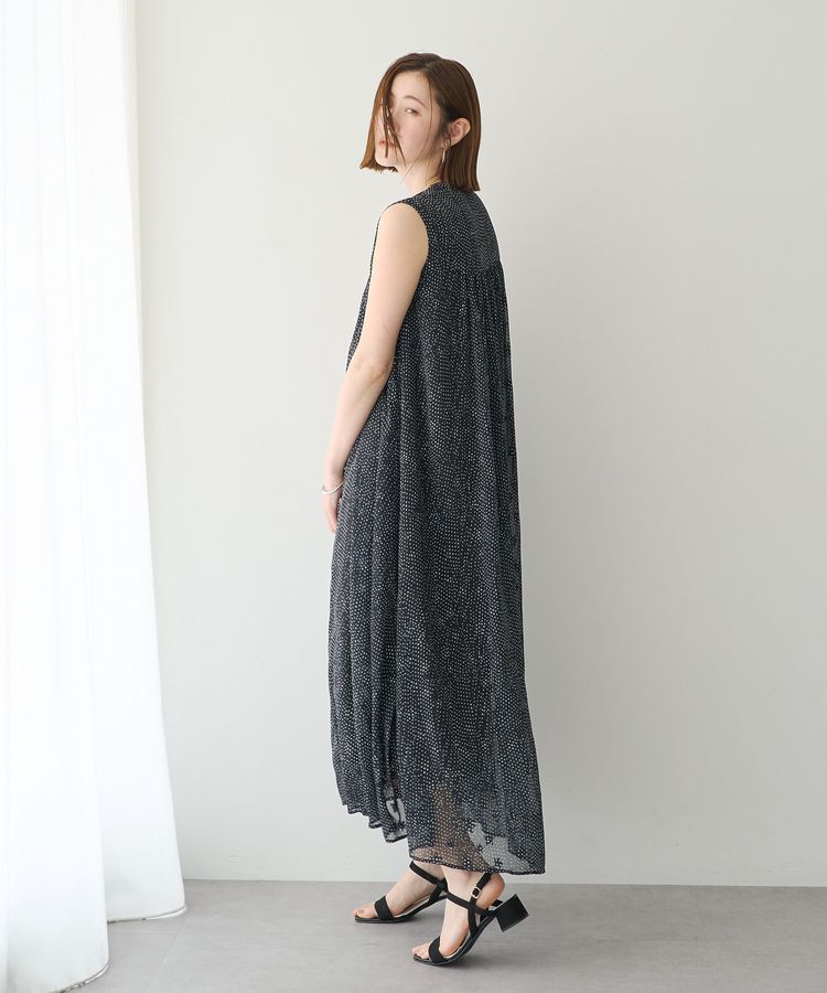 YECCA VECCA「シアードット柄ギャザーワンピース」|ワンピース|