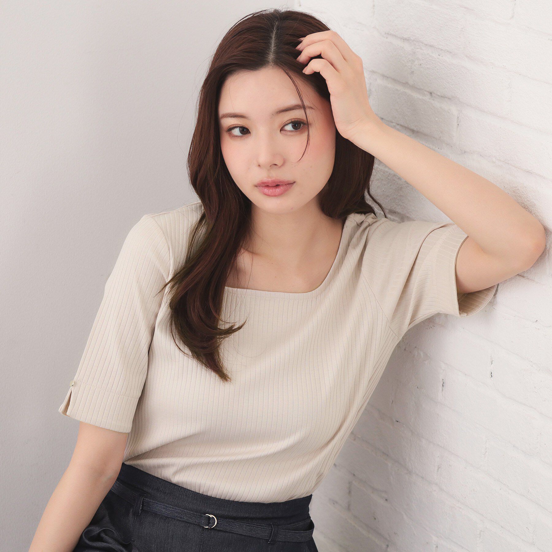 index「【接触冷感】スクエアネックワイドリブトップス《UVケア/洗濯機OK》」|Tシャツ・カットソー|グレージュ(050)
