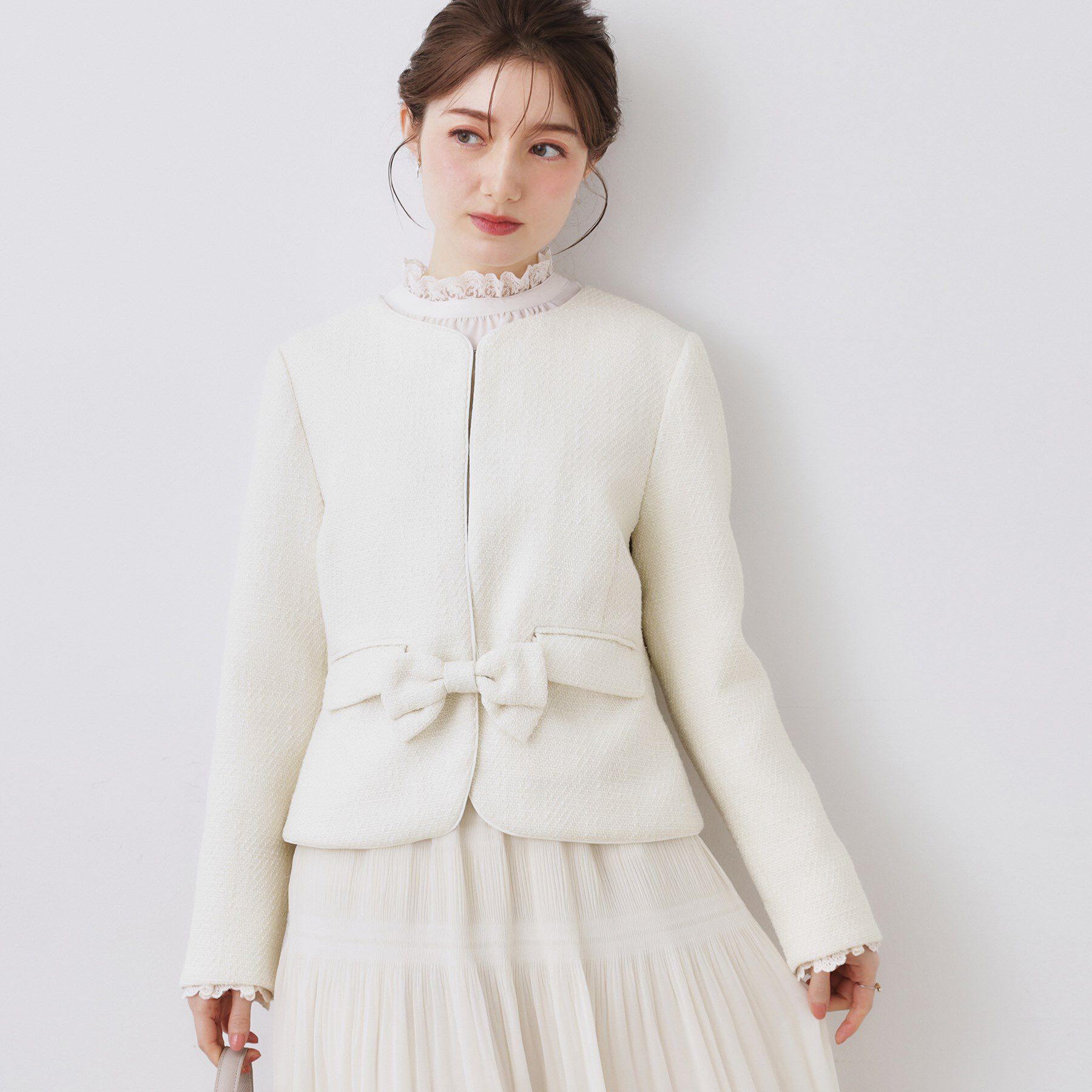 Couture broach「【ハレの日・通勤】カルゼスラブツイードジャケット」|ノーカラージャケット|