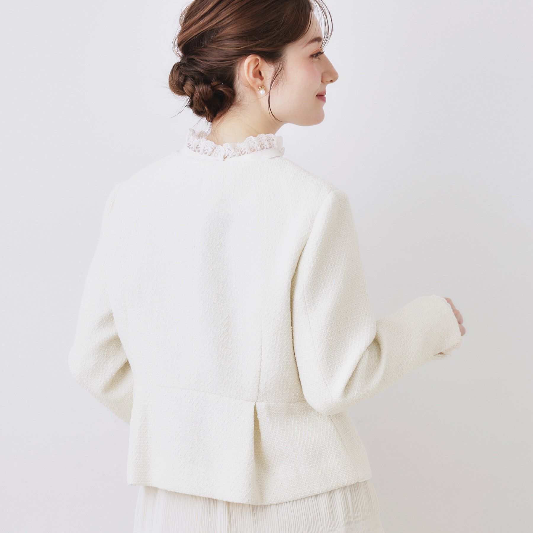 Couture broach「【ハレの日・通勤】カルゼスラブツイードジャケット」|ノーカラージャケット|