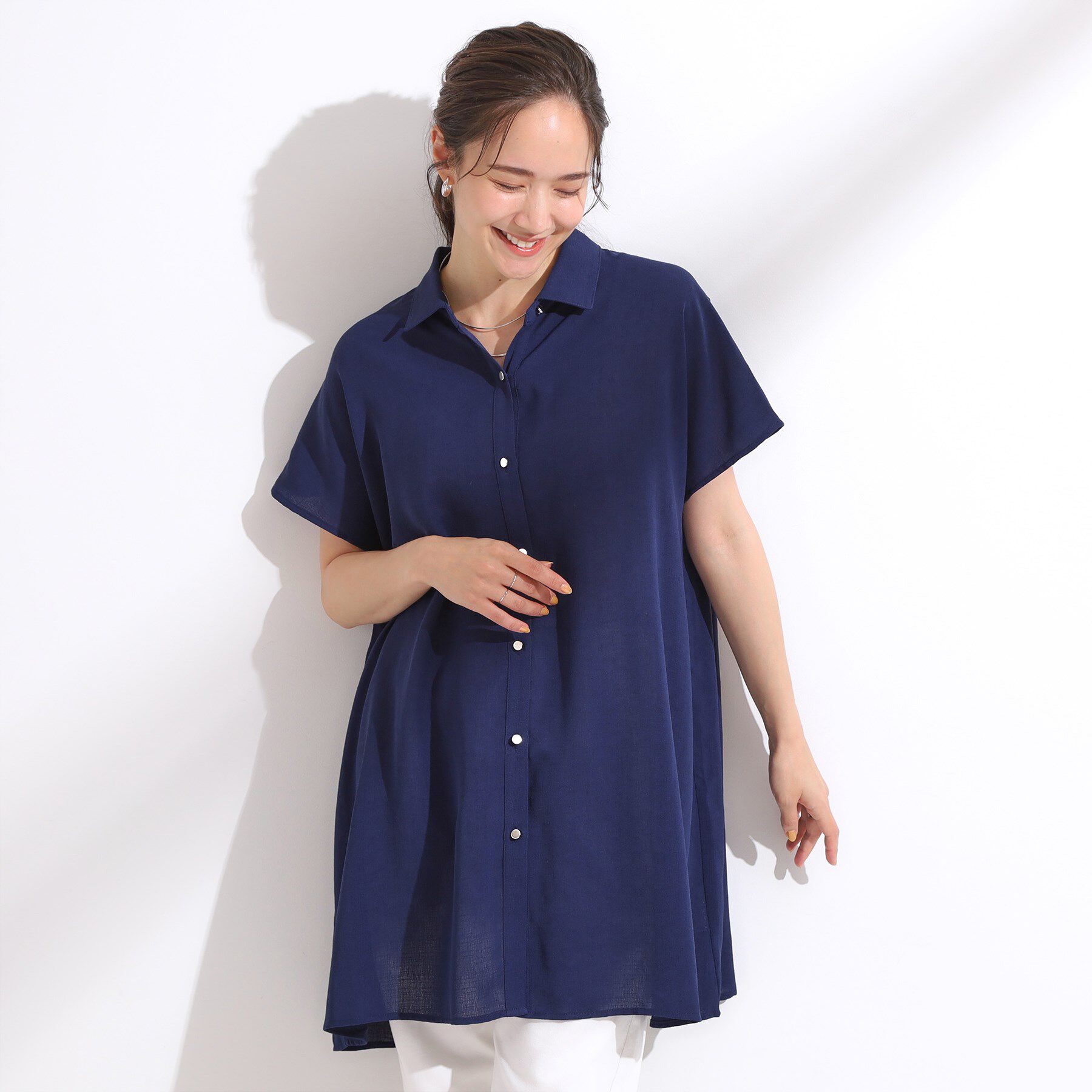 SHOO･LA･RUE「【S-LL/体型カバー】さらりとしたタッチが心地よい バックギャザーブラウス」|チュニック|