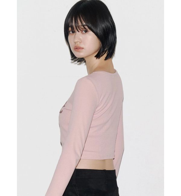 EMODA「ロゴパッチクロップロングスリーブTシャツ」|Tシャツ・カットソー|
