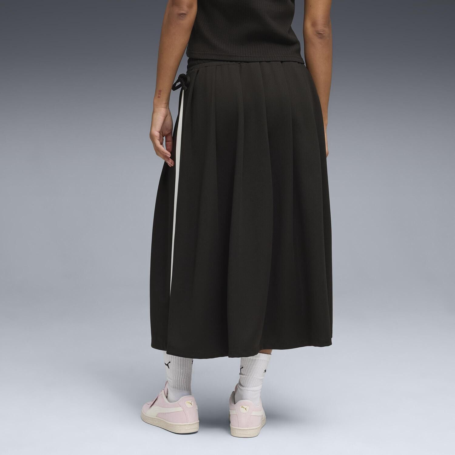 PUMA「【PUMA ｳｪｱ】W T7 MIDI PLEATED SKIRT」|サンダル|