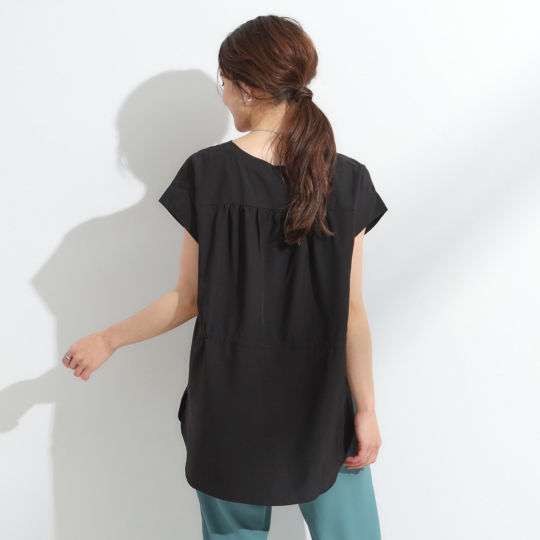 SHOO･LA･RUE「【S-LL】シルエットが変えられる ウエストリボンブラウス」|シャツ・ブラウス|
