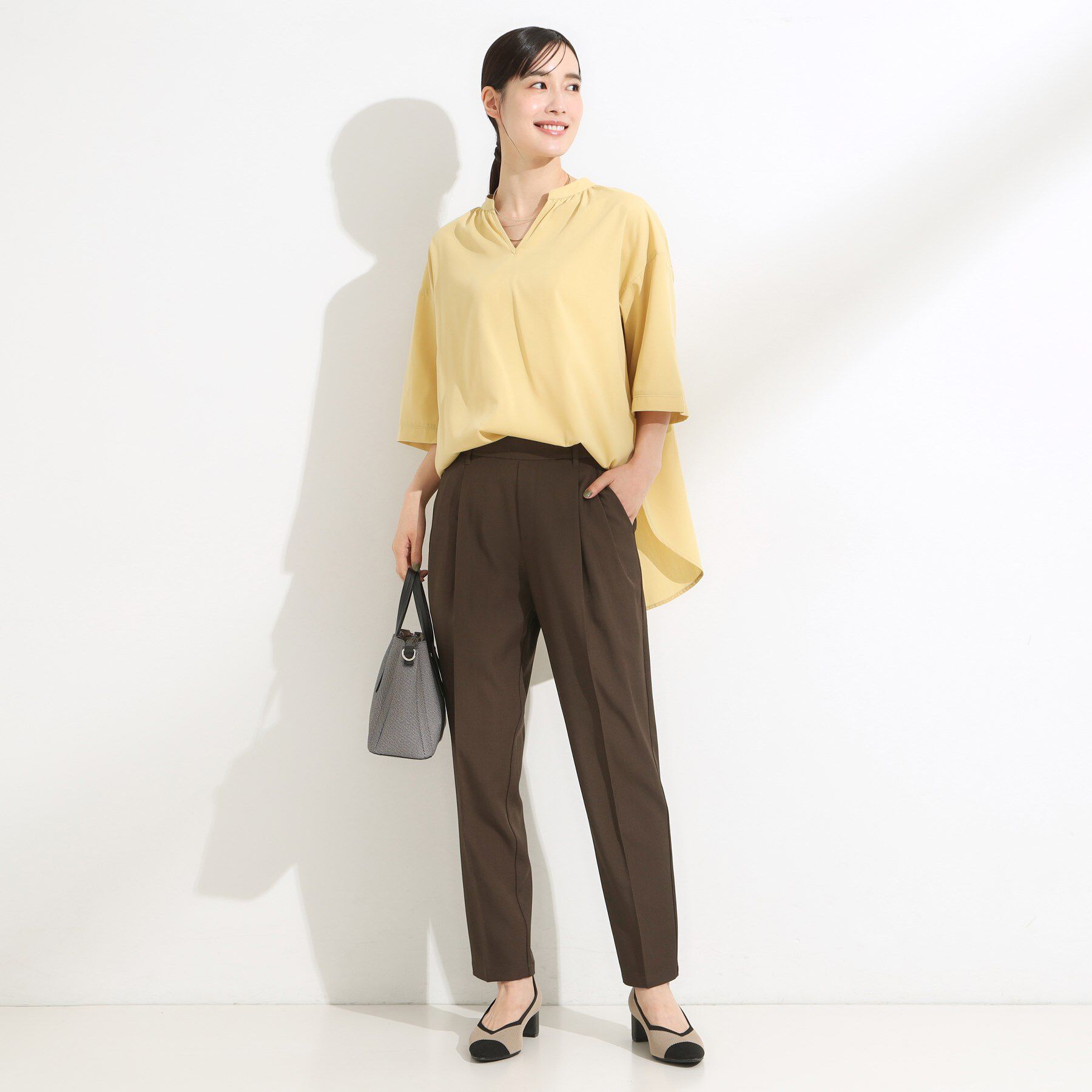 SHOO･LA･RUE「【洗濯機可】きれいめにもカジュアルにも 麻調テーパードパンツ」|その他|