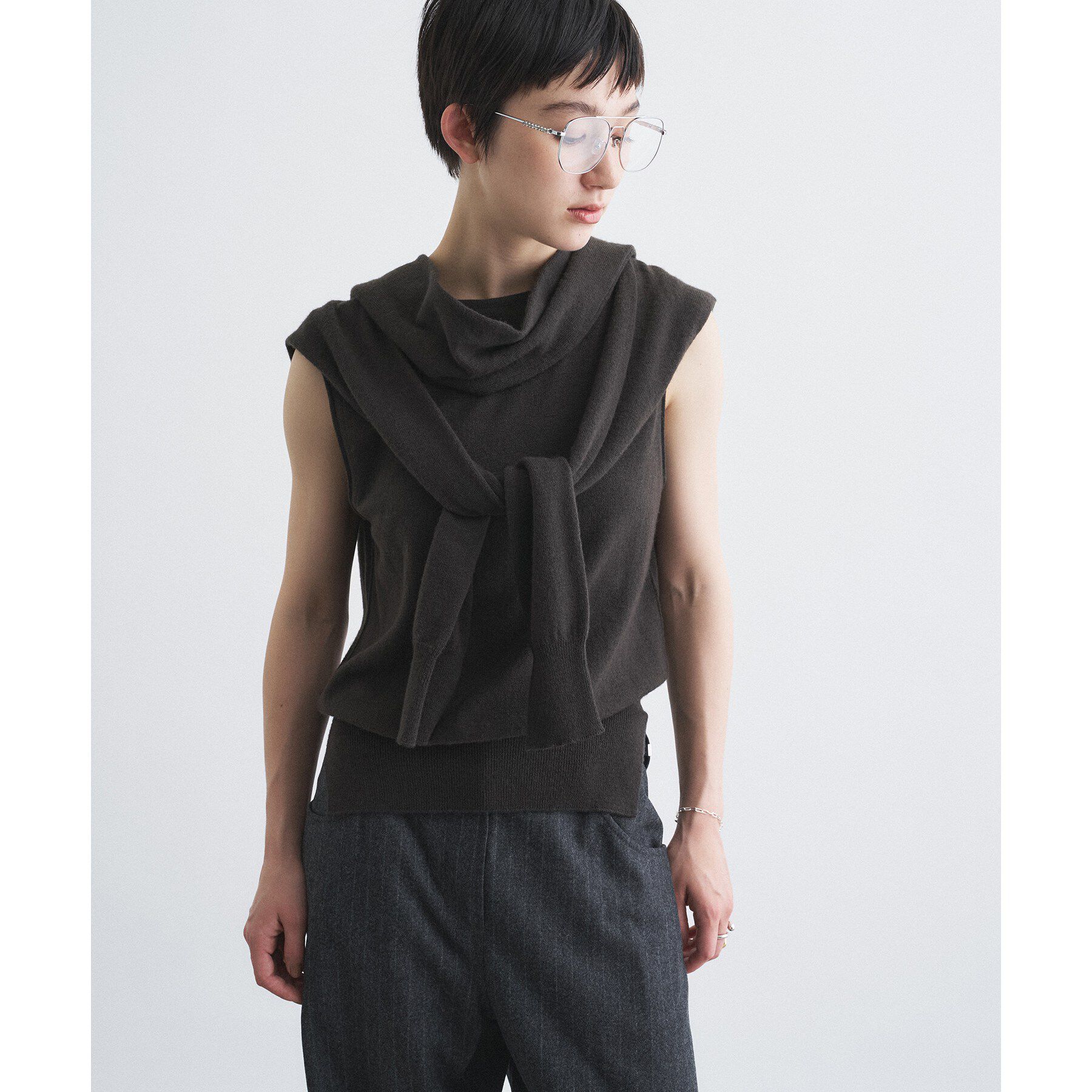 CODE A「SYSTEM｜CONVERTIBLE－SLEEVE WOOL KNIT TOP」|ニット・セーター|ブラウン(043)