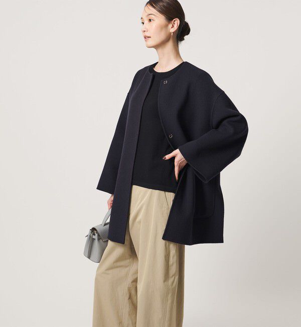 UNITED ARROWS「バイカラー リバー ミドルコート」|ノーカラーコート|
