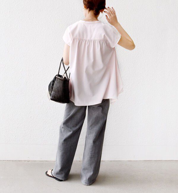 SHIPS for women「〈UVカット/吸水速乾/接触冷感/防シワ〉ハンカチーフ ヘムライン バック フレア ブラウス」|シャツ・ブラウス|