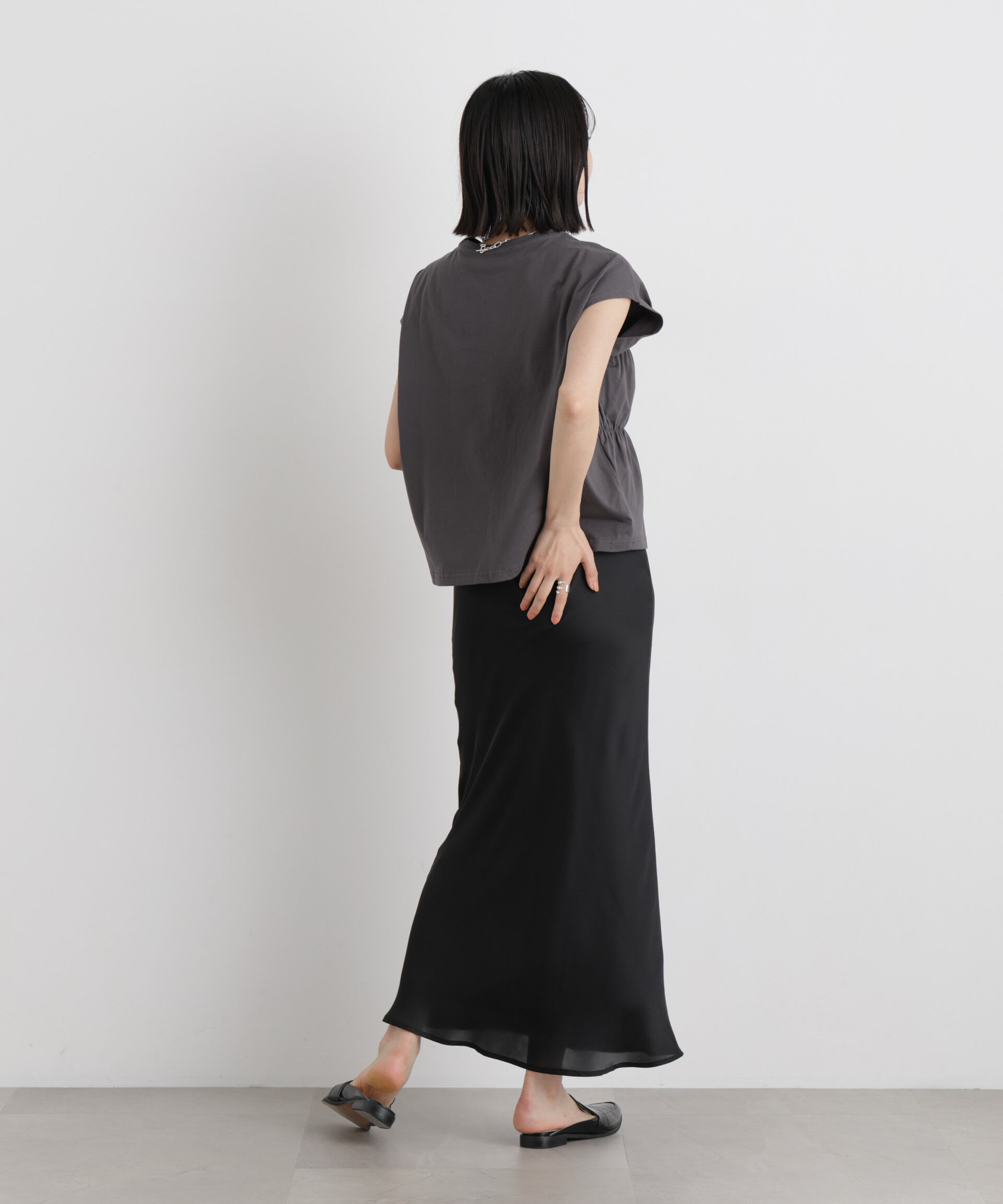 NANO universe「フロントシャーリングデザインカットトップス」|Tシャツ・カットソー|