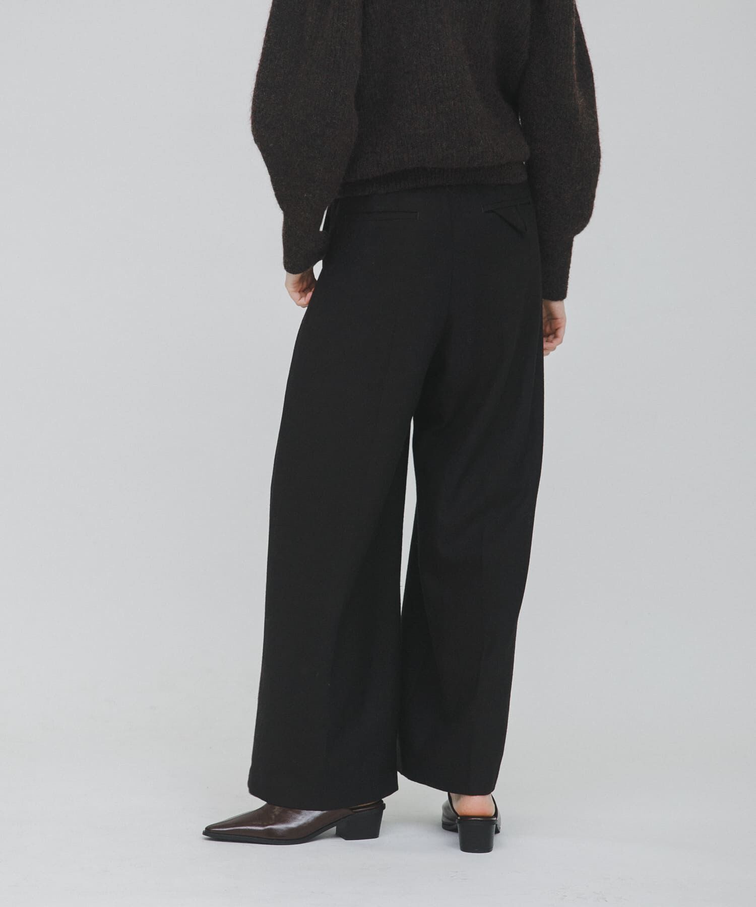LAATO「straight wide tuck pants」|その他|