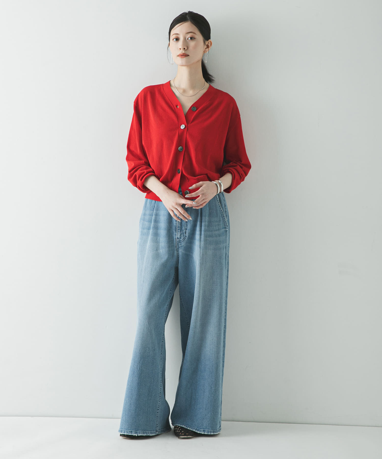 URBAN RESEARCH「UVカット加工Vネックカーディガン」|カーディガン|