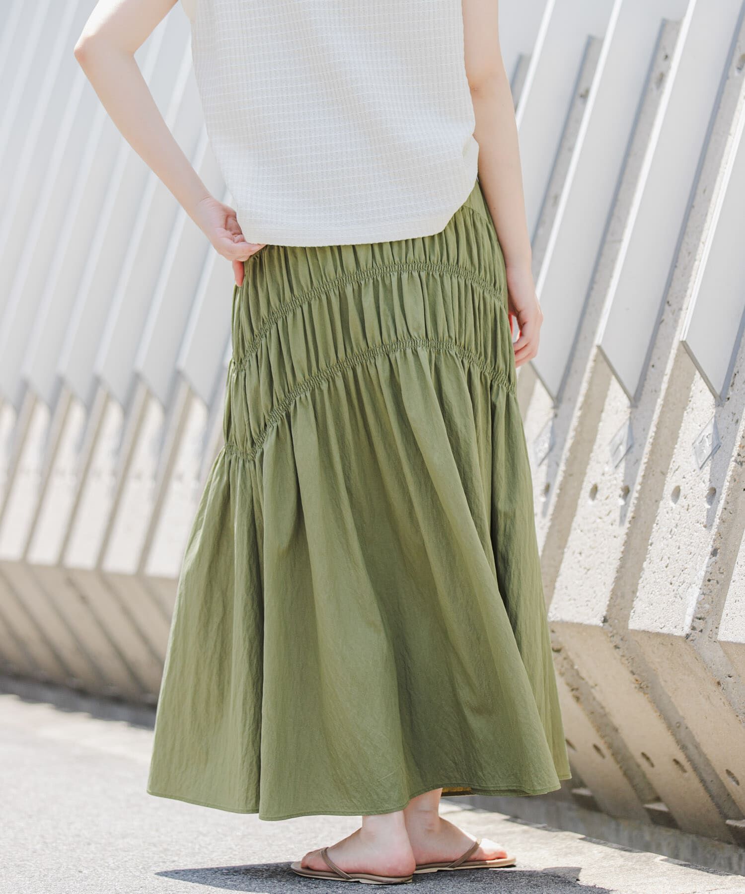 URBAN RESEARCH DOORS「FORK&SPOON　シャーリングスカート」|スカート|