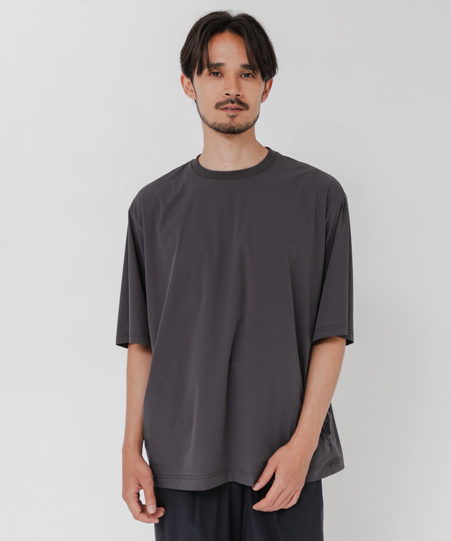 URBAN RESEARCH「『撥水/接触冷感』『UR TECH MoLight』PACKABLE T-SHIRTS」|Tシャツ・カットソー|