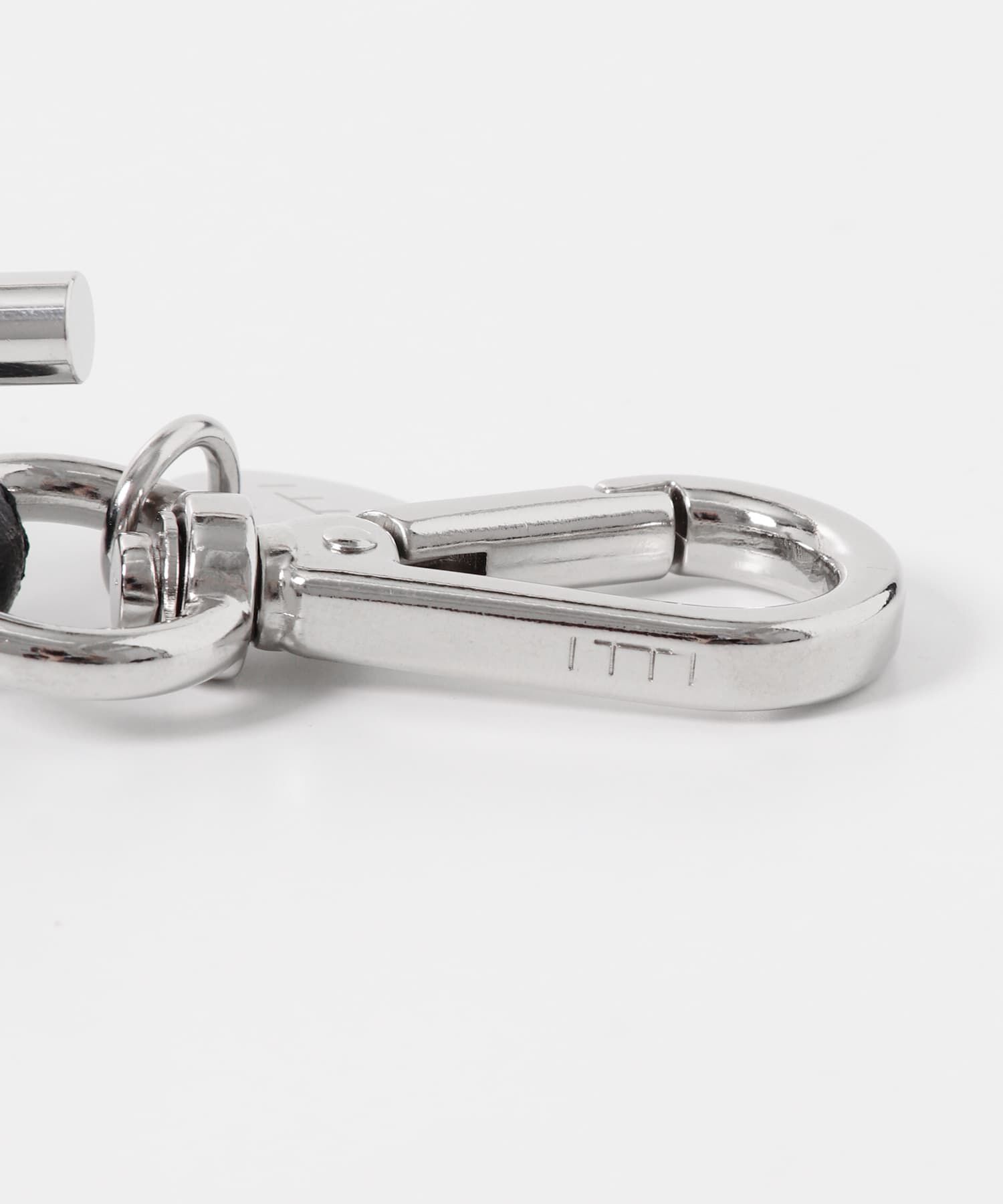 URBAN RESEARCH「『一部別注カラー』ITTI　CRISTY KNOT CODE CHARM」|チャーム・キーホルダー|