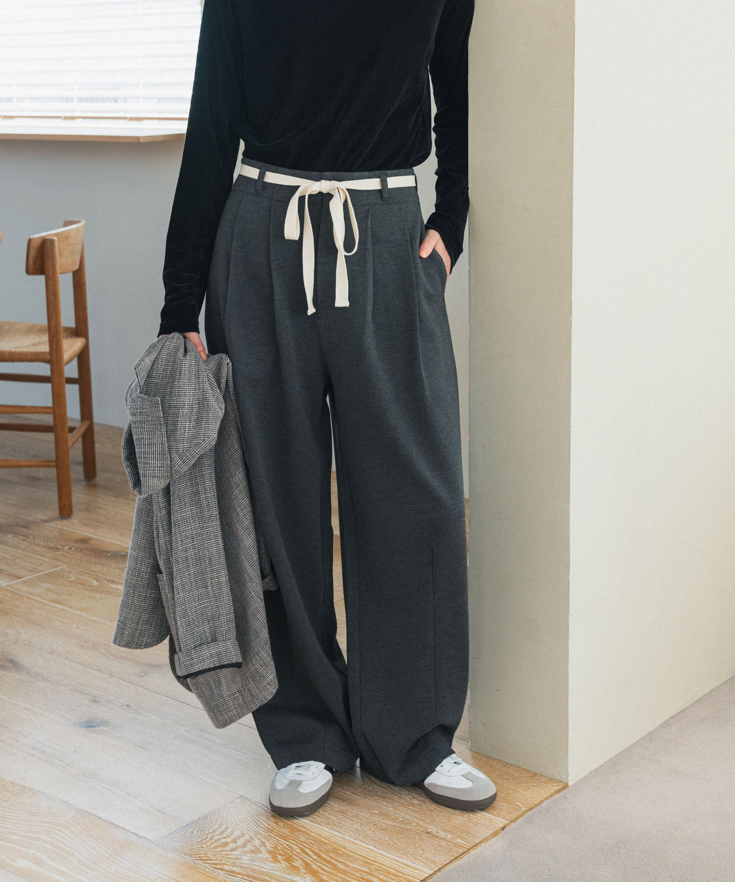 URBAN RESEARCH DOORS「ウエストリボンカットカーブパンツ」|その他|